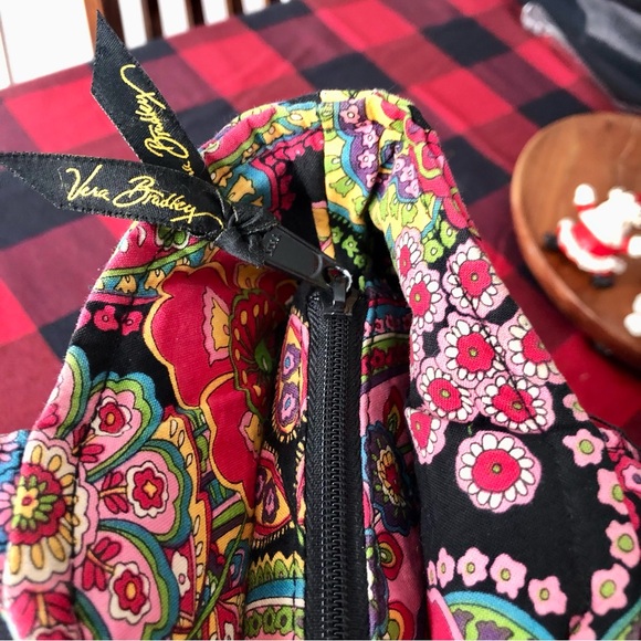 Vera Bradley Pleated Tote Retired Vibrant Pattern “Symphony in Hue” - Picture 3 of 14